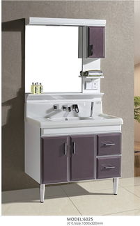 簡約現代浴室柜 融合PVC、橡木與不銹鋼的衛浴美學